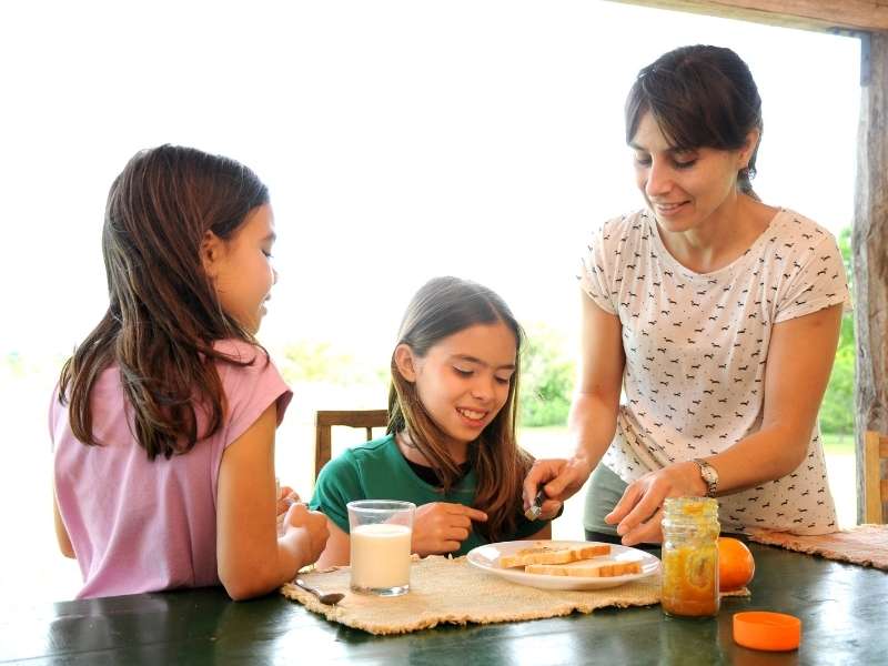 Mengapa Sarapan Itu Penting? Kenali Manfaatnya Bagi Tubuh