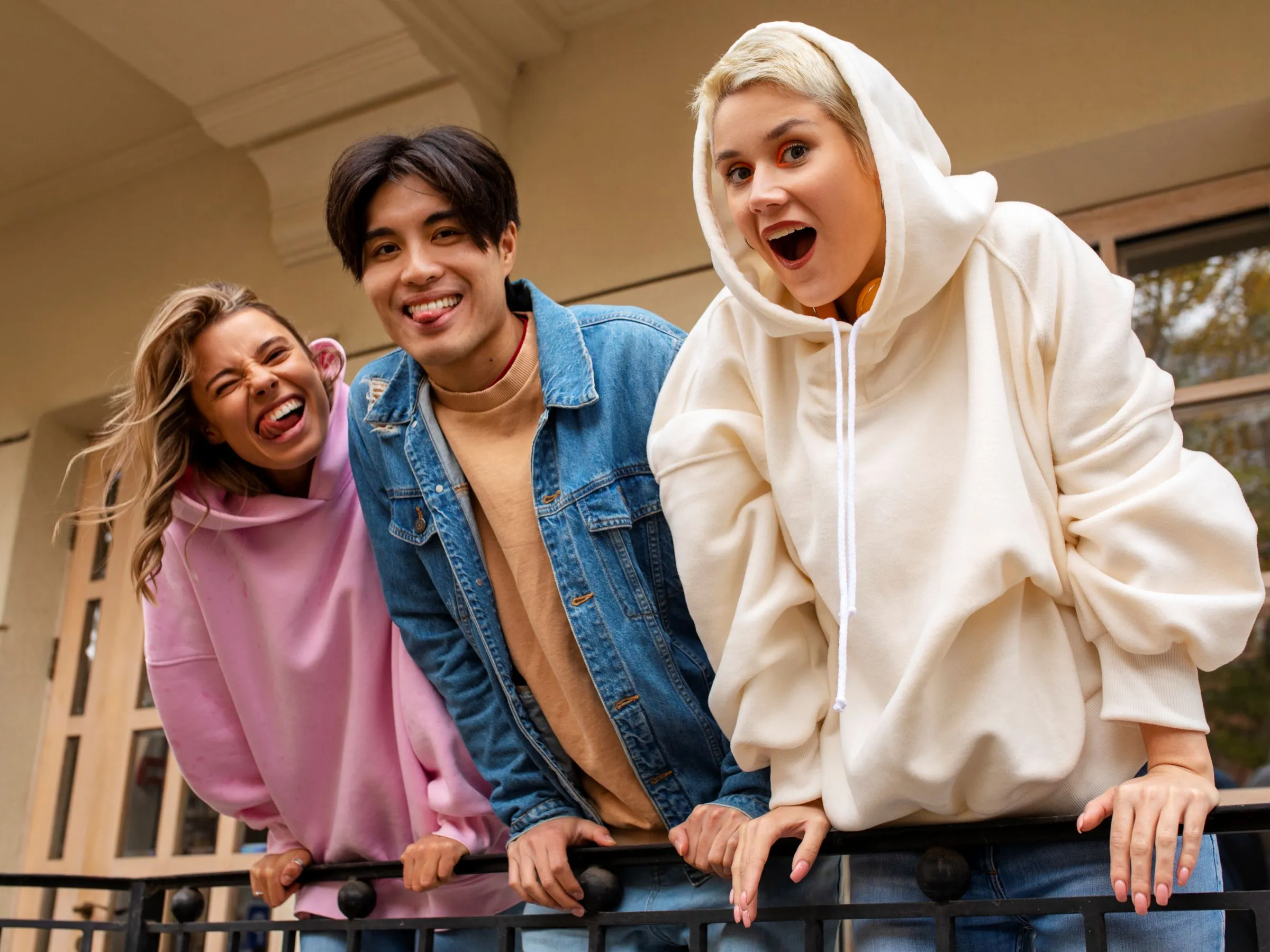 Hidup Sehat ala Gen Z: Kurangi Gula, Garam, Lemak, dan Lebih Aktif Bergerak