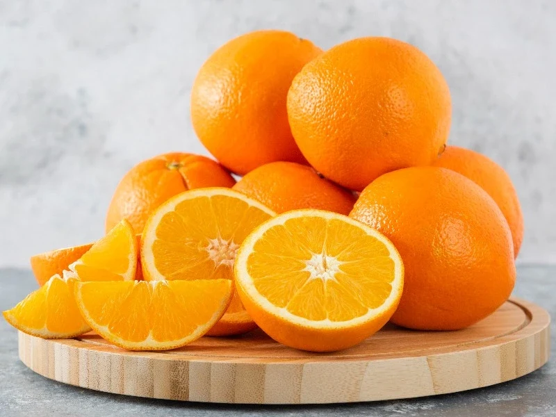 Kenapa Jeruk Bisa Jadi Solusi Alami Sariawan? Ini Jawabannya