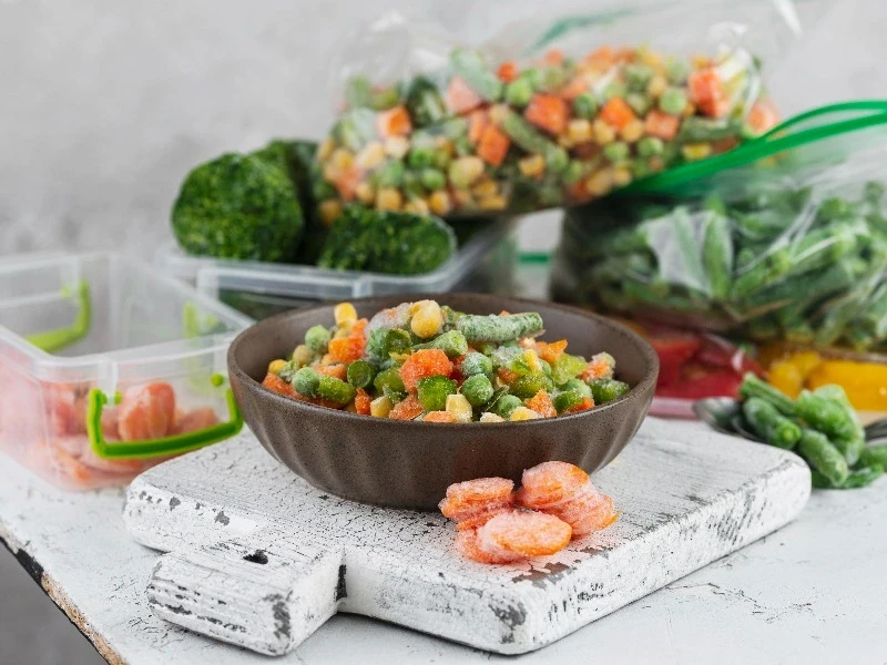 Paparan Mikroplastik pada Sayuran dan Dampaknya terhadap Kesehatan